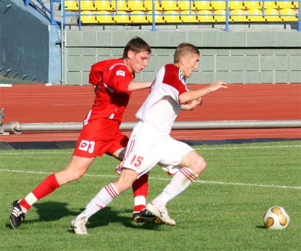 Удаление игрока гостей развязало руки Владиславу Голякову, и он смог часто подключаться к атаке, в итоге проведя отличный матч